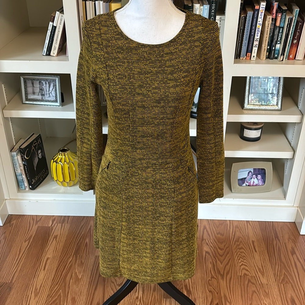 NWT H&M Mustard Yellow Gold Black Long Sleeve‎ Fit & Flare Dress Size Small Fall